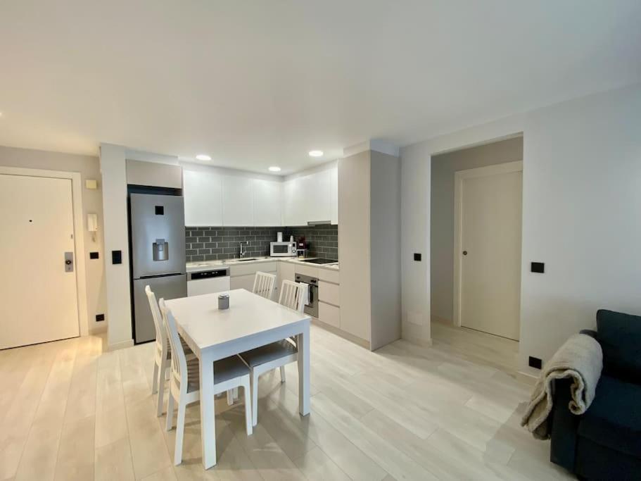 Prober Comapedrosa Apartment Аринсал Екстериор снимка