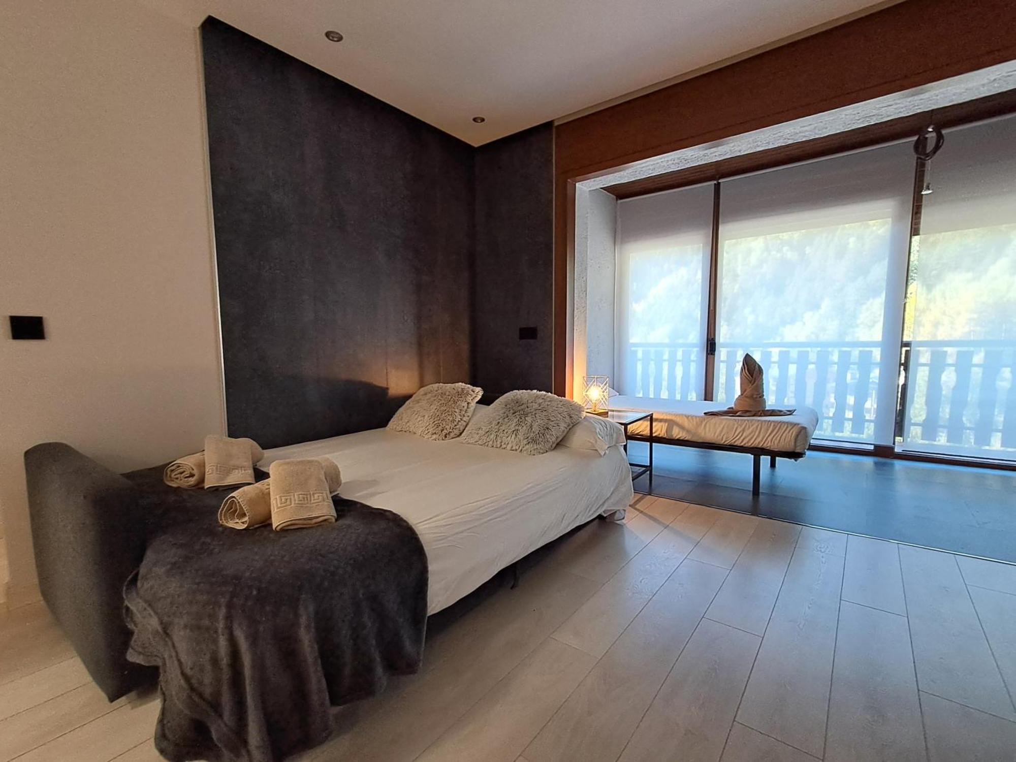Prober Comapedrosa Apartment Аринсал Екстериор снимка