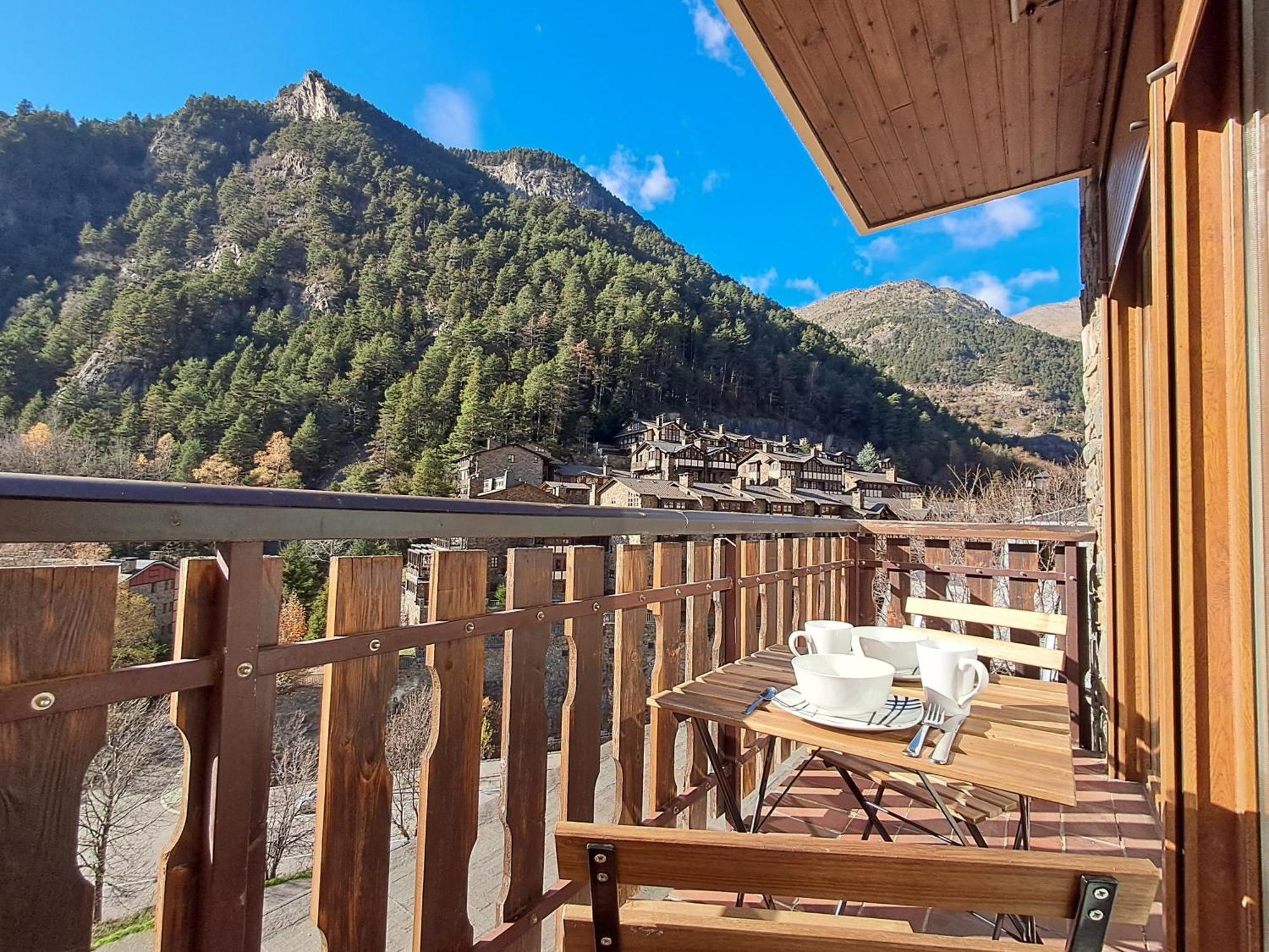 Prober Comapedrosa Apartment Аринсал Екстериор снимка